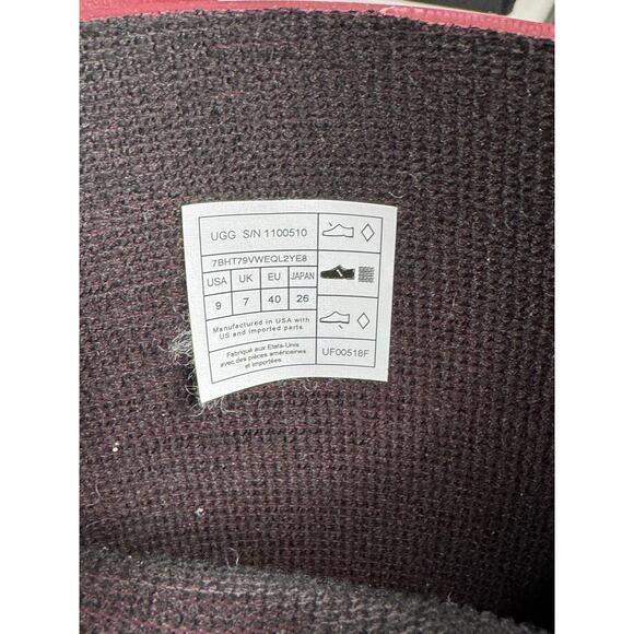 Women’s UGG Red Rubber Rain Boots Sz 9 with Lamb Fur Soles New - Picture 9 of 9